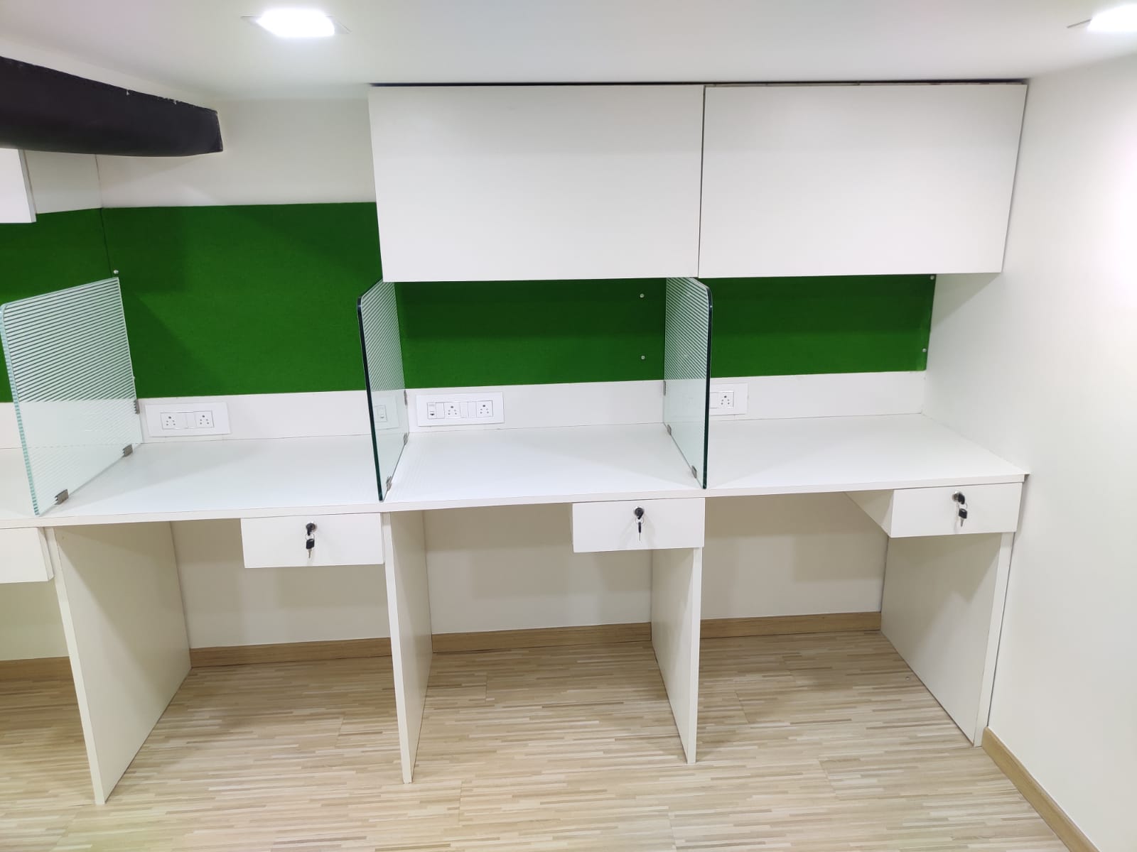Crystal Plaza office interior 45